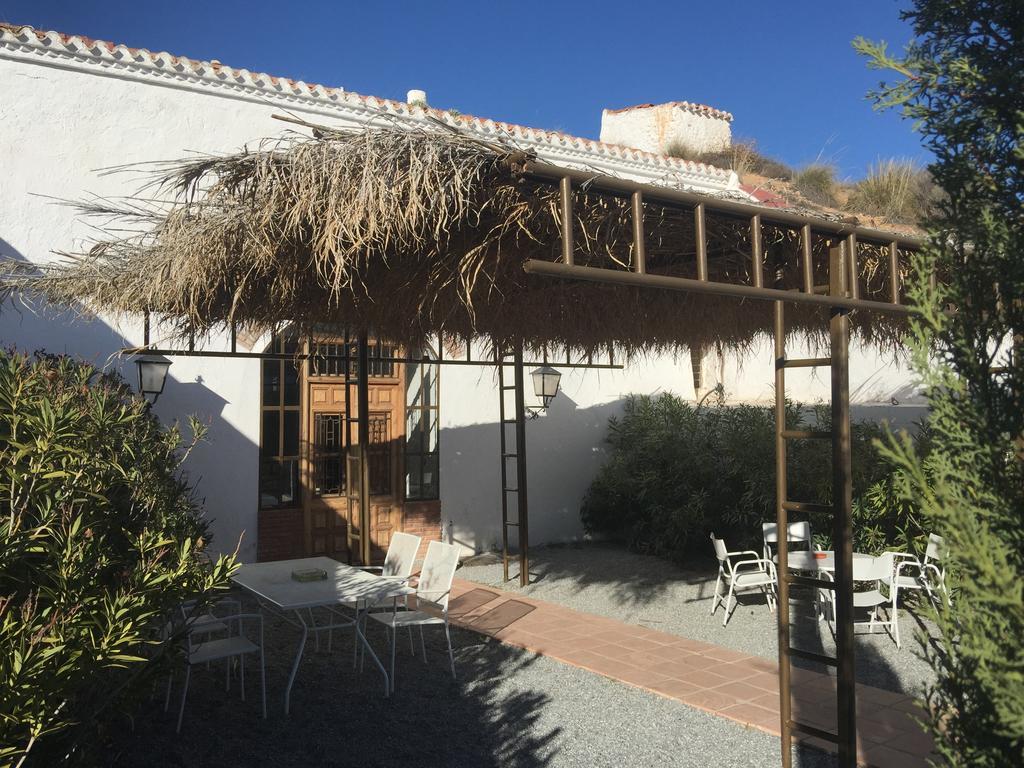 Casas Cueva Y Cortijo La Tala En Guadix Hotel Luaran gambar